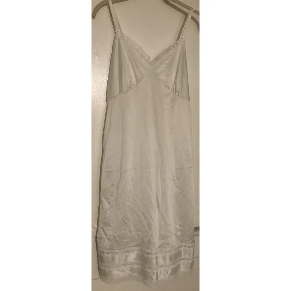 Sliperfection White Lace Accents Under‎ Full Slip Vintage Non Cling Petticoat